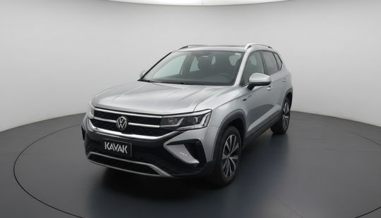 Volkswagen • Taos
