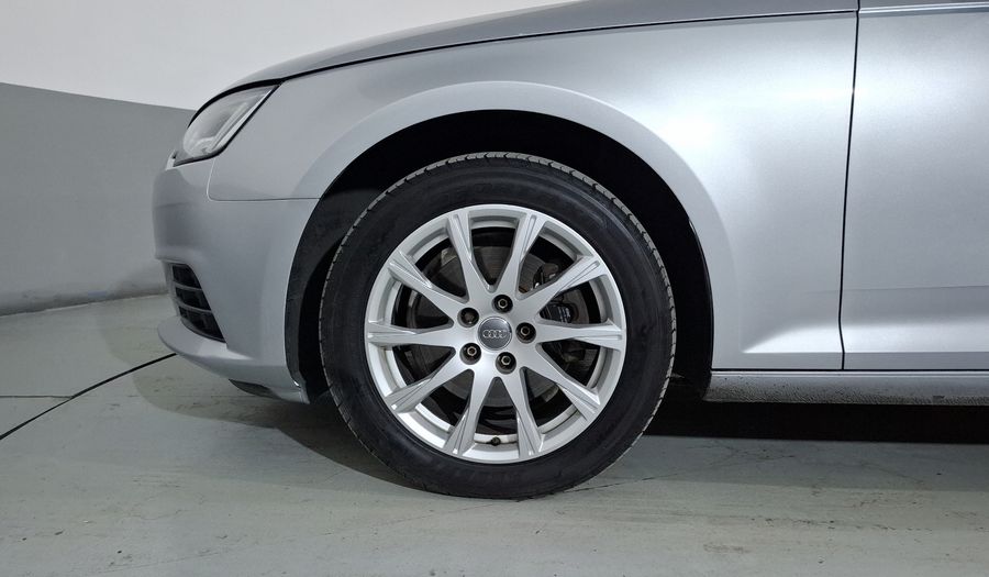 Audi A4 2.0 TFSI SELECT S-TRONIC Sedan 2017