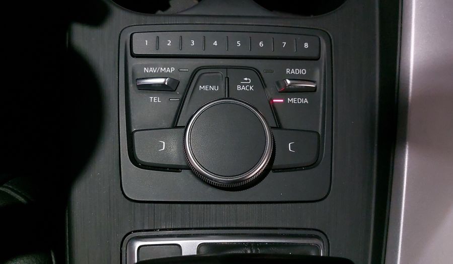 Audi A4 2.0 TFSI SELECT S-TRONIC Sedan 2017