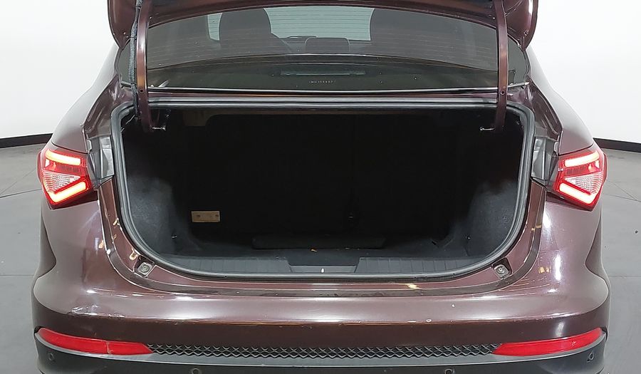 Fiat Cronos 1.8 PRECISION AUTO Sedan 2021