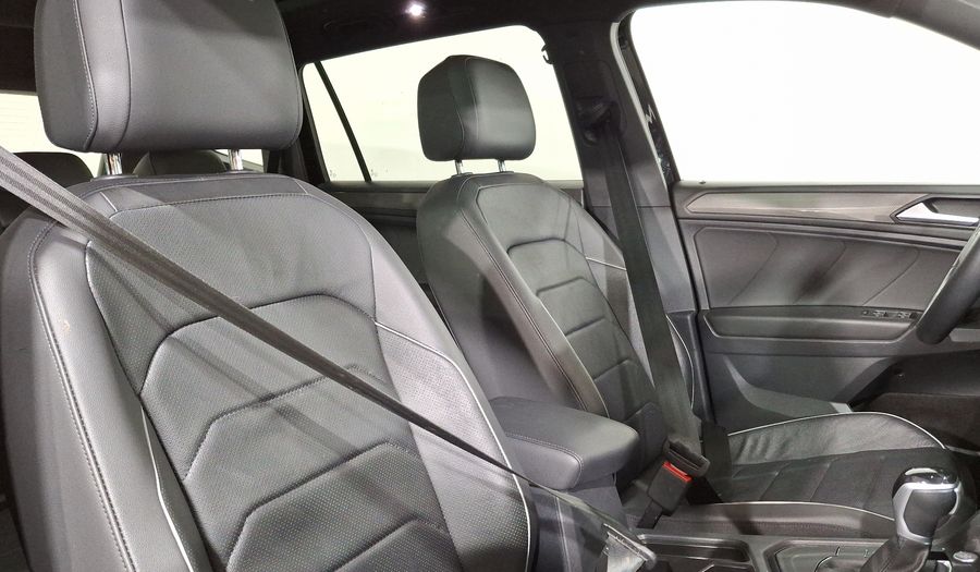 Volkswagen Tiguan 1.4 R-LINE DCT Suv 2023