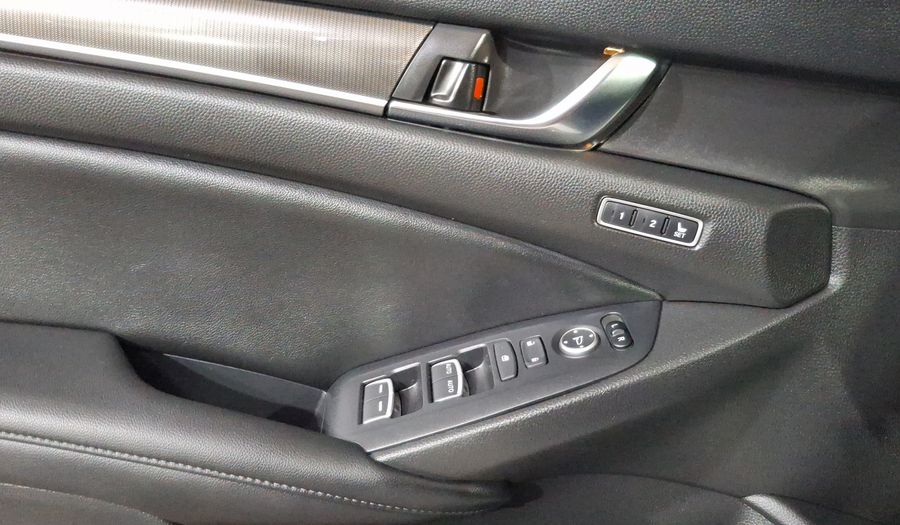 Honda Accord 2.0 TOURING AUTO Sedan 2022