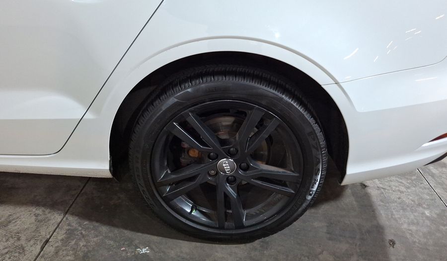 Audi A3 2.0 40 DYNAMIC DCT Sedan 2019