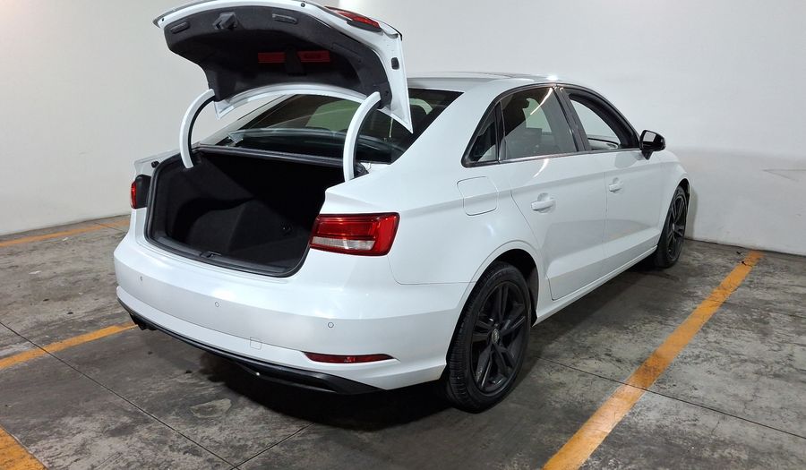 Audi A3 2.0 40 DYNAMIC DCT Sedan 2019