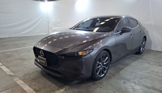 Mazda • Mazda 3