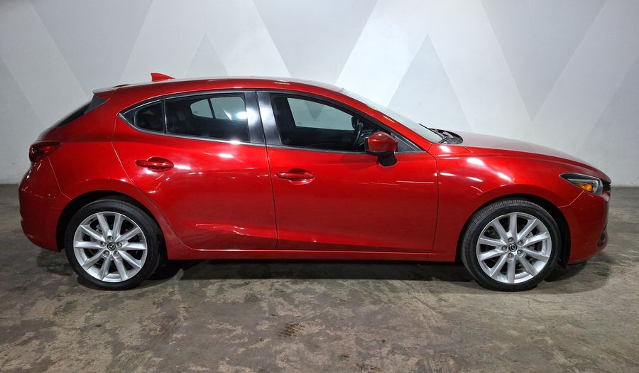 Mazda 3 2.5 HATCHBACK S GRAND TOURING TA Hatchback 2017