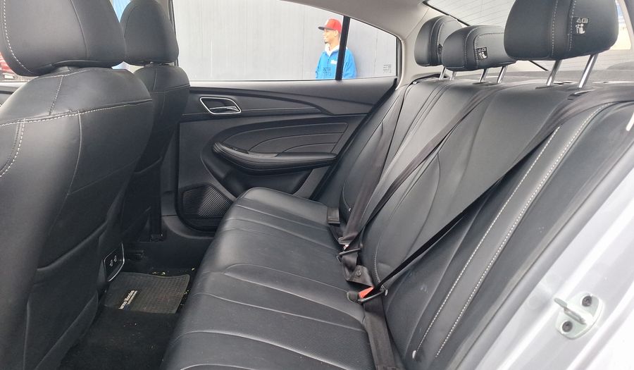 Mg 5 1.5 CVT DLX Sedan 2021