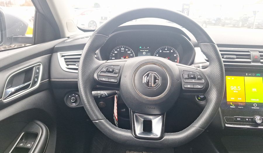 Mg 5 1.5 CVT DLX Sedan 2021