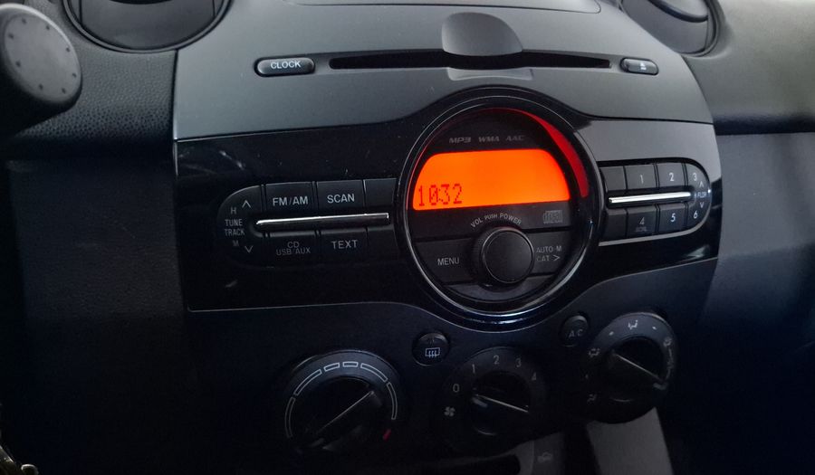 Mazda 2 1.5 SPORT TM Hatchback 2013