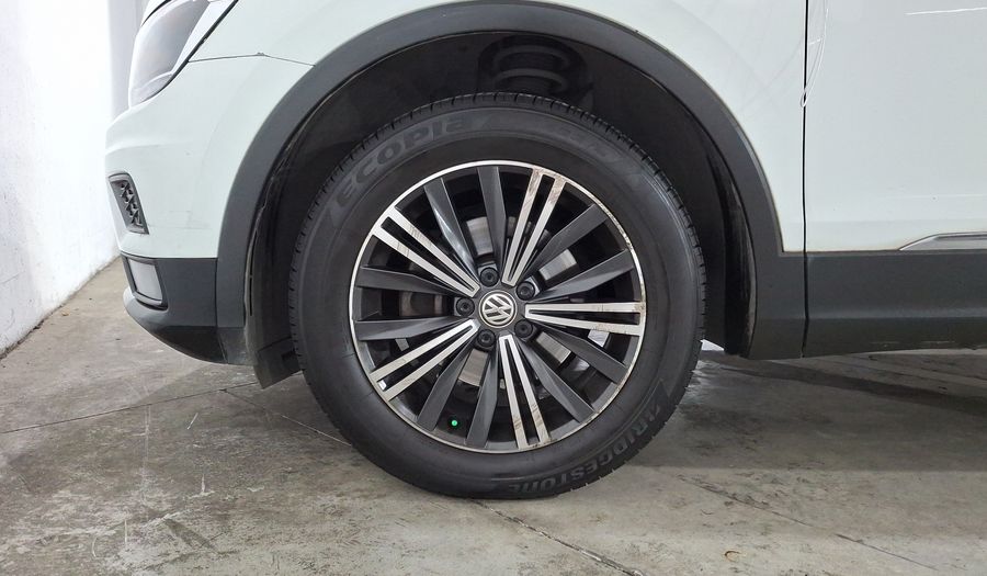 Volkswagen Tiguan 1.4 COMFORTLINE PIEL DCT Suv 2019