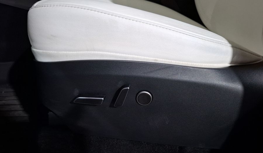 Tesla Model Y BEV 75KWH LONG RANGE AUTO 4WD Suv 2023