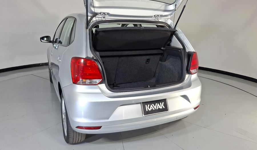 Volkswagen Polo 1.6 DESIGN & SOUND Hatchback 2020