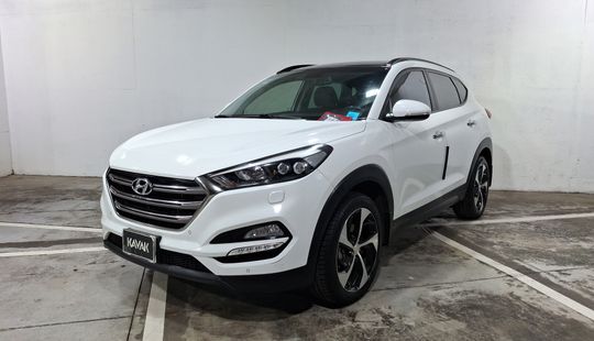Hyundai • Tucson