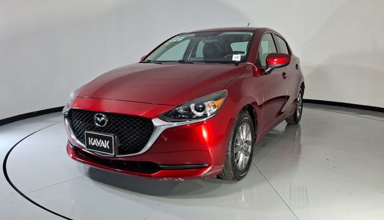 Mazda • Mazda 2