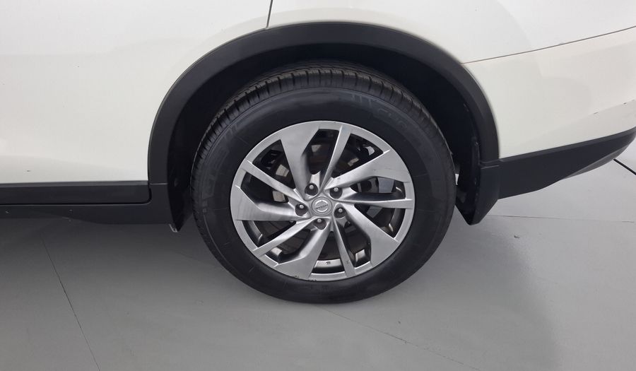 Nissan X-trail 2.5 EXCLUSIVE 3 ROW CVT 4WD Suv 2015