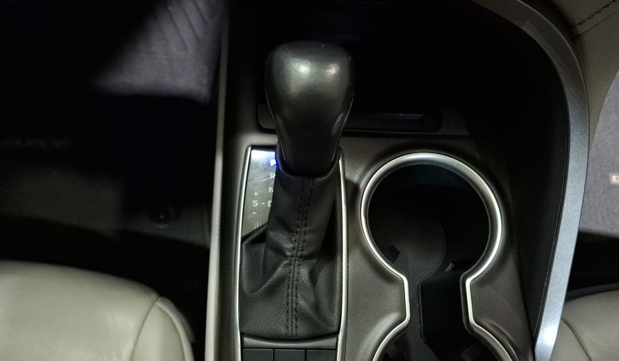 Toyota Camry 2.5 HEV XLE AUTO Sedan 2021