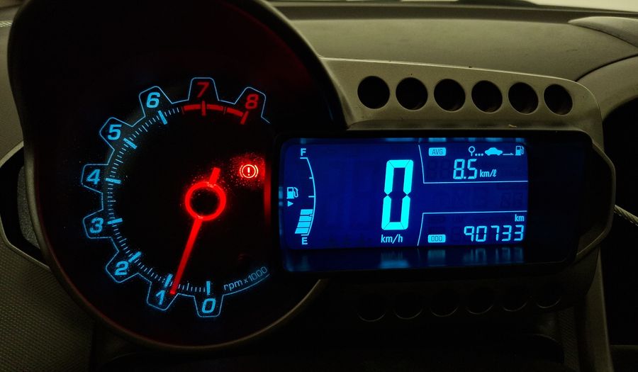 Chevrolet Sonic 1.6 LT Sedan 2014