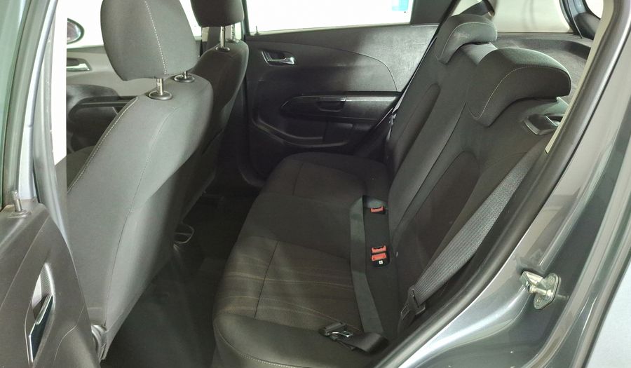 Chevrolet Sonic 1.6 LT Sedan 2014