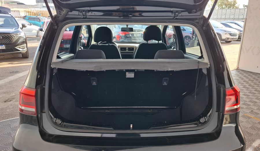 Volkswagen Fox 1.6 CONNECT Hatchback 2018