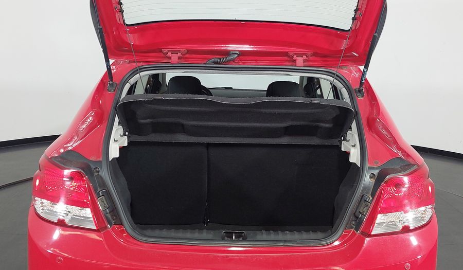 Chevrolet Onix 1.0 SPE/4 LT Hatchback 2013