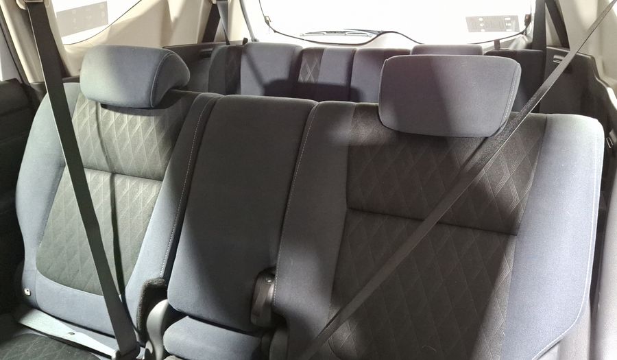Mitsubishi Xpander 1.5 CROSS AUTO Minivan 2024