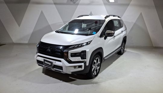 Mitsubishi • Xpander