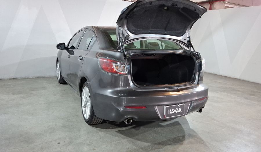 Mazda 3 2.5 SEDAN S GT TA Sedan 2013