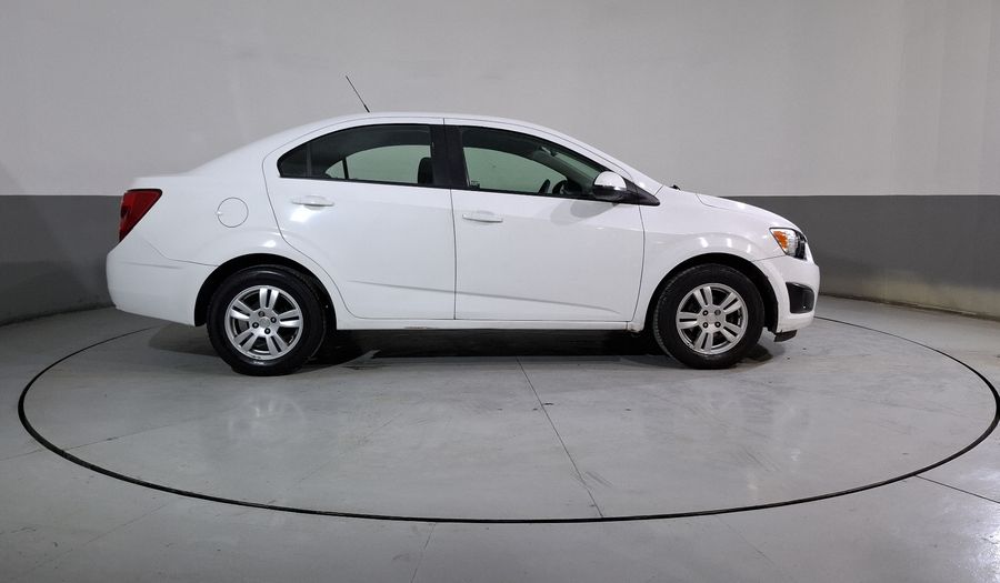 Chevrolet Sonic 1.6 MT D LT Sedan 2015