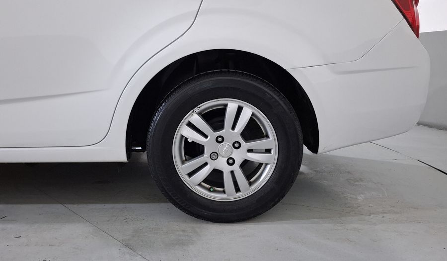 Chevrolet Sonic 1.6 MT D LT Sedan 2015