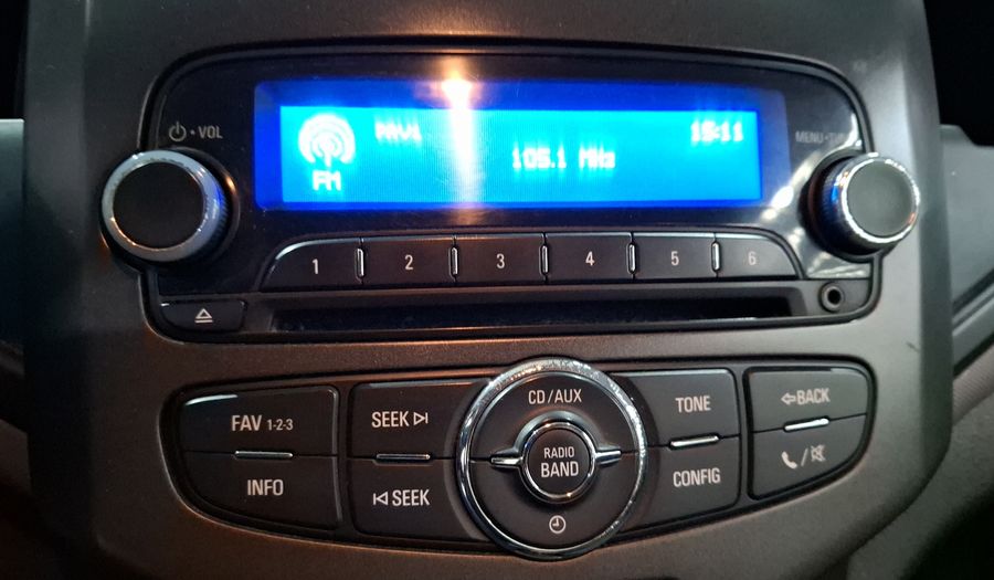 Chevrolet Sonic 1.6 MT D LT Sedan 2015