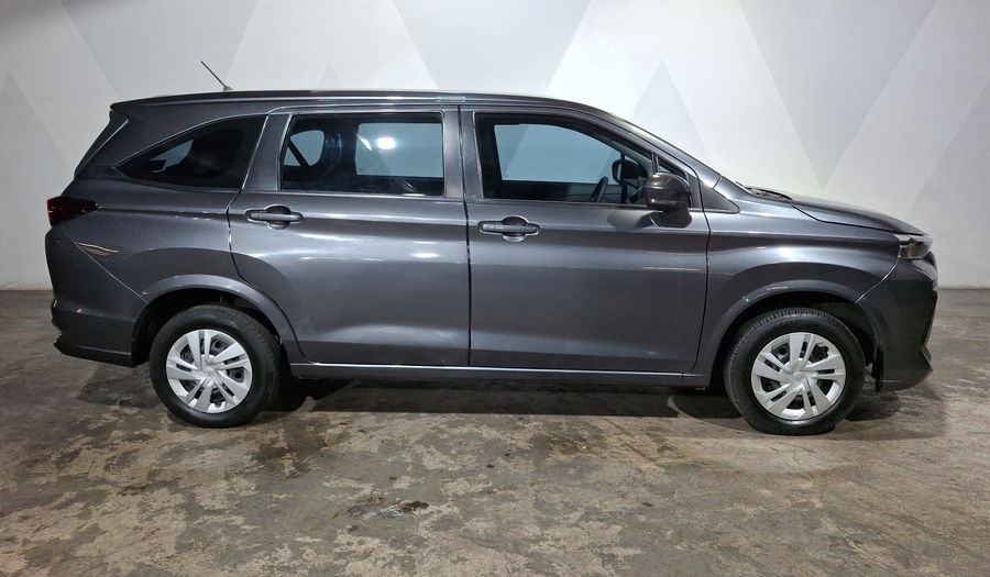 Toyota Avanza 1.5 XLE CVT Minivan 2023