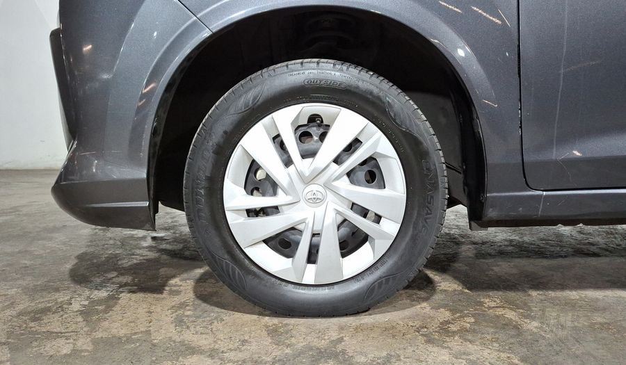Toyota Avanza 1.5 XLE CVT Minivan 2023