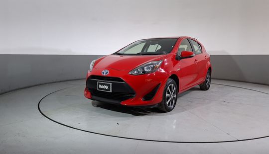 Toyota • Prius C