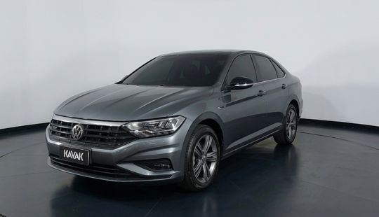 Volkswagen • Jetta