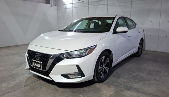 Nissan • Sentra