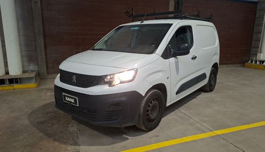 Peugeot • Partner