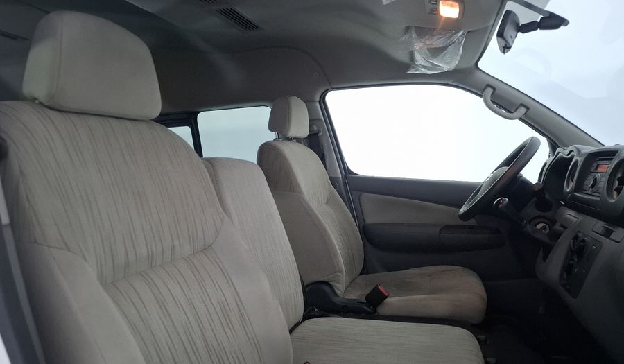 Nissan Nv350 Urvan 2.5 15 PASAJEROS AMPLIA A/A PAQ SEG Van 2020