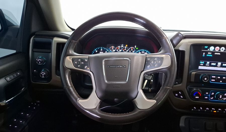 Gmc Sierra 6.2 DENALI E AT 4WD Pickup 2017