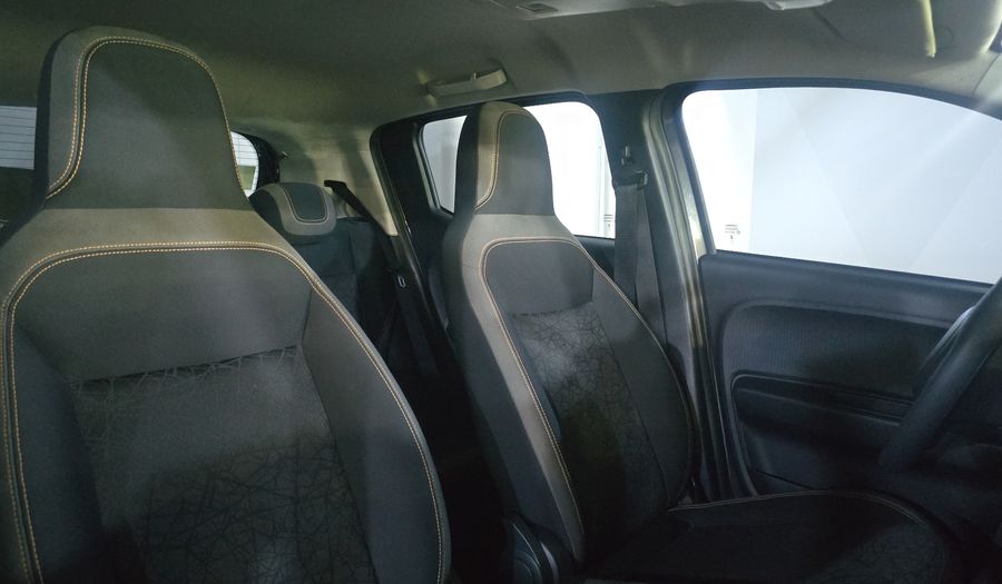 Fiat Mobi 1.0 TREKKING Hatchback 2024