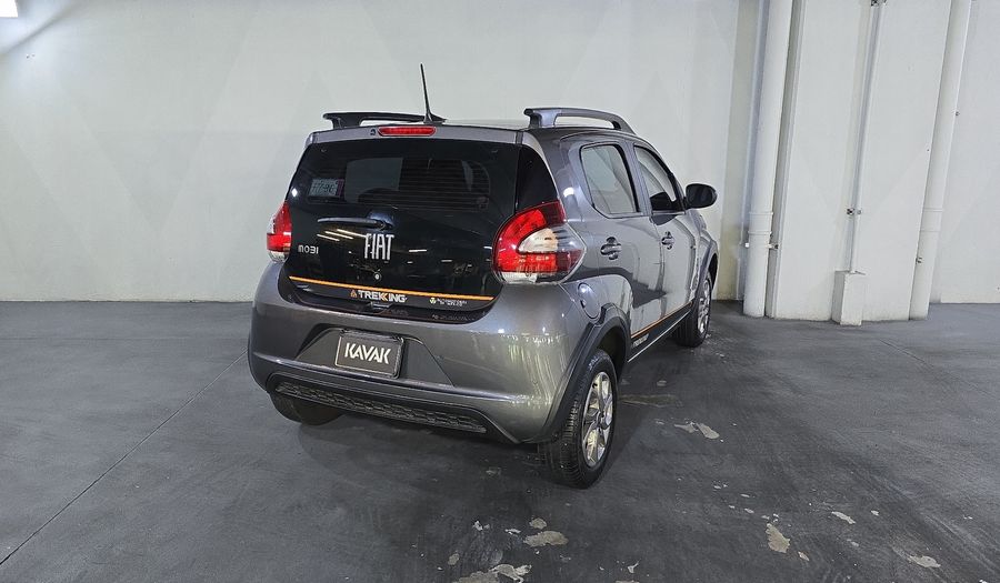 Fiat Mobi 1.0 TREKKING Hatchback 2024