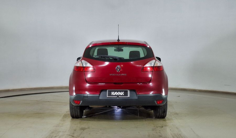 Renault Megane 2.0 16V DYNAMIQUE Hatchback 2014