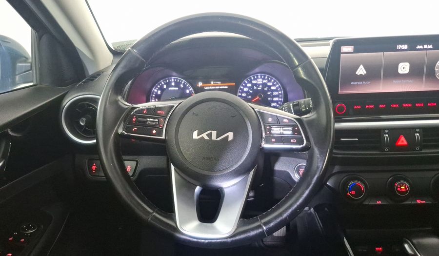 Kia Forte 2.0 EX IVT Hatchback 2022