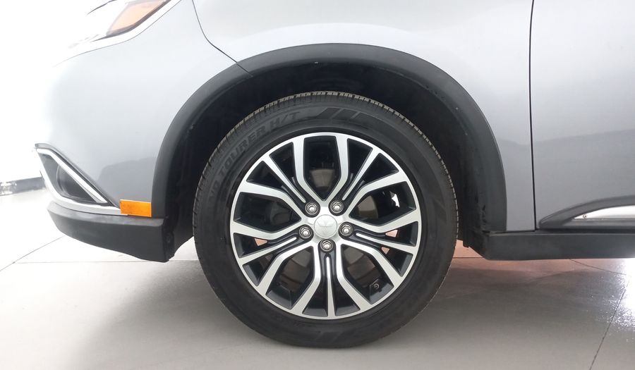 Mitsubishi Outlander 2.4 ES Suv 2017