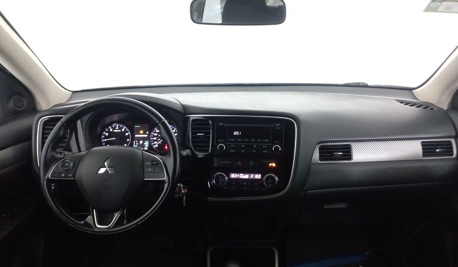 Mitsubishi Outlander 2.4 ES Suv 2017