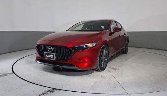 Mazda • Mazda 3