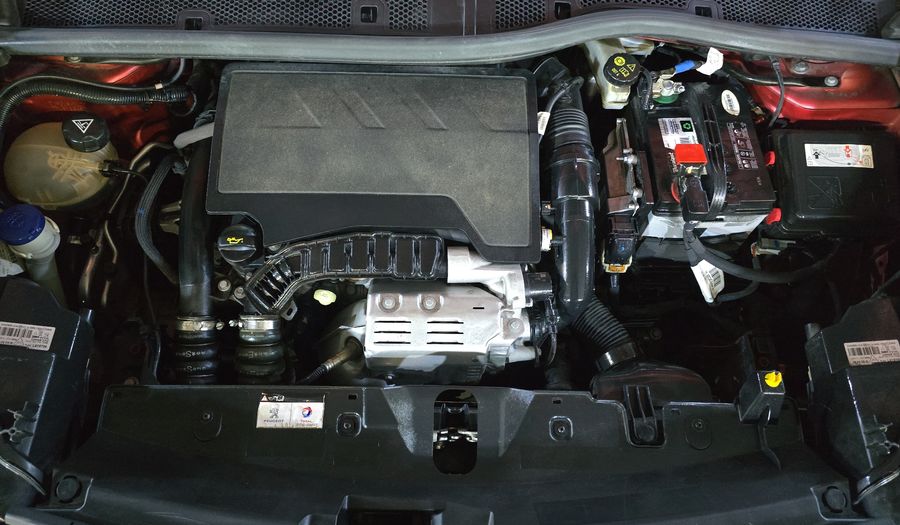 Peugeot 2008 1.2 GT AUTO Suv 2022