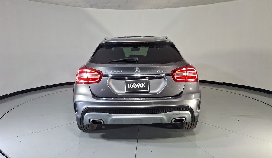 Mercedes Benz Clase Gla 2.0 GLA 250 CGI SPORT Suv 2017