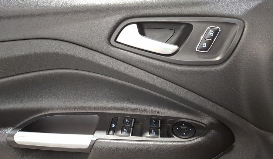 Ford Escape 2.5 TREND ADVANCE I4 AT Suv 2015
