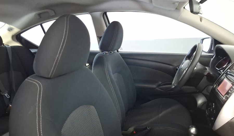Nissan Versa 1.6 ADVANCE TA AC Sedan 2016