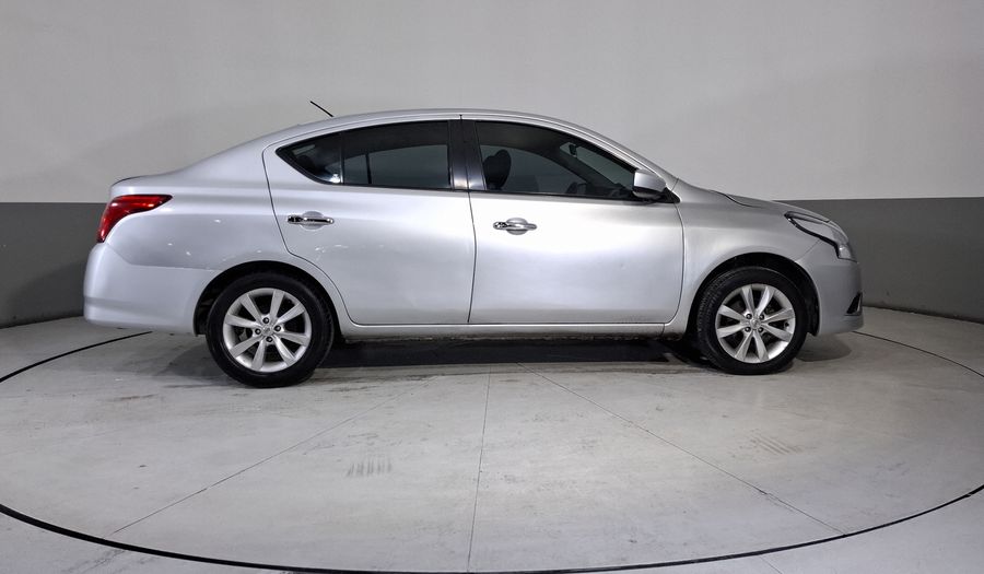 Nissan Versa 1.6 ADVANCE TA AC Sedan 2016